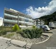 Charmant appartement de 2,5 pièces avec vue panoramique à Aproz