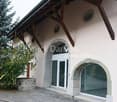 Bel appartement de 4,5 pièces sis dans une ancienne ferme rénovée, idéal pour investisseur, cave et 2 places de parc extérieures