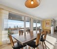 Appartement spacieux dans un cadre calme avec vue imprenable sur le Lac et les montagnes !