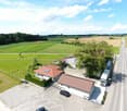 Villa mit grosser Reithalle und grosszügigem Landanteil