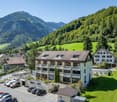 "Wohn- und Geschäftshaus"