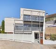 Exceptionnelle et unique maison de village contemporaine de haut standing de 325m2 utiles