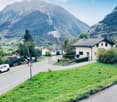 AU CENTRE DU VILLAGE, FACILE D'ACCES, AVEC VUE