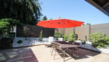 Vue partie terrasse inférieure, niveau piscine