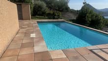 piscina / Schwimmbad / swimming pool