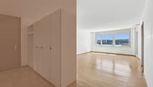 Entrée und offenes Wohnzimmer
