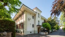 Hausansicht mit 3 Einheiten