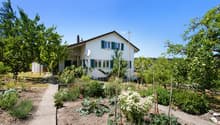 Gepflegte Liegenschaft mit wunderschönem Garten