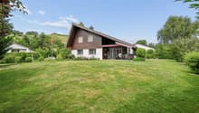 Sitzplatz und Garten
