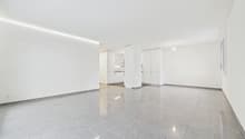 Grosszügiges Wohnzimmer mit Essbereich
