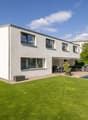 Freistehendes Einfamilienhaus mit gemütlichem Garten und Pool