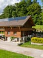 Einfamilienhaus mit Einliegerwohnung und Stall im Gwatt