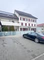 Hotel Kreuz mit Parkplätzen