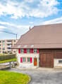 Maison à rénover avec beau potentiel