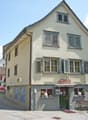 Blick zur Liegenschaft