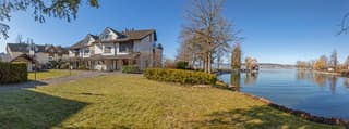 Wunderschönes Eckhaus direkt am See (3)