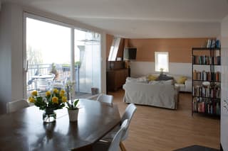 Appartement de 6.5 pièces en duplex avec magnifique vue sur le lac et les Alpes (2)