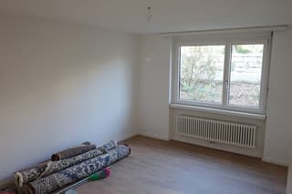 Grosszügige 5 1/2-Zimmer-Wohnung in Oberrohrdorf (3)