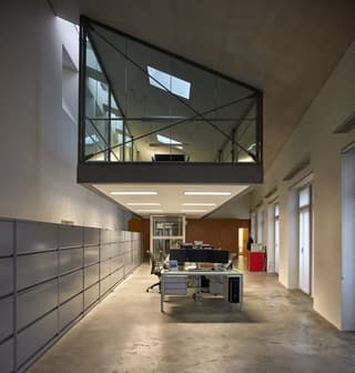Palazzina uffici di grande rappresentanza in pieno centro a Lugano (4)