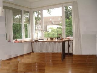 Grosszügige, zentrale, ruhige Wohnung im grünen Gellert mit Garten+2 Balkone (4)