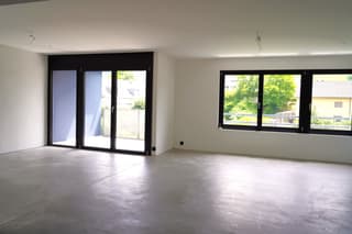 125 m2 allseitig besonnter Wohntraum in kleinerem MFH in Lausen (4)