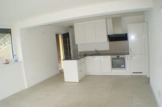 Moderne 3 -Zimmer Wohnung in Locarno Monti ab September 2022 zu vermieten (3)