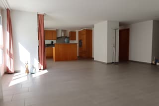 Zentral gelegene Wohnung im Glarus Zentrum (2)