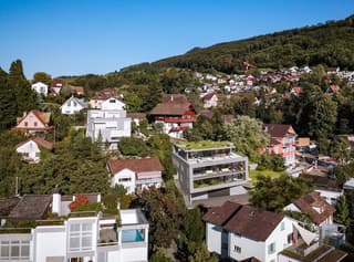 Grundstück mit genehmigtem Projekt für ein Mehrfamilienhaus, nur 20 Autominuten von Zürich entfernt (4)