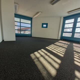 Büroräume in Chur erfrischend anders (3)