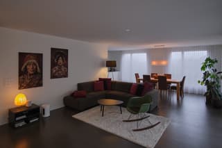 Moderne 5.5 Zimmer Wohnung in Thalwil (2)