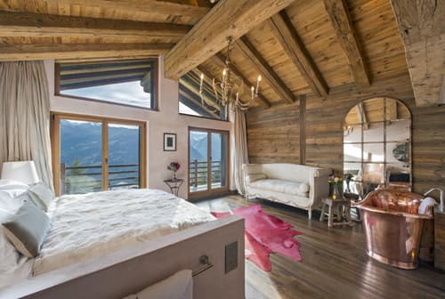 Stand-out Swiss lodge perched on the Verbier plateau
