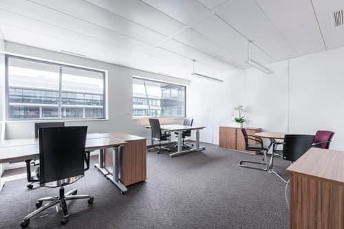 Espaces de bureau professionnels à Regus Business Park aux conditions intégralement flexibles