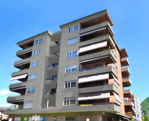 Lugano centro, vendiamo diversi appartamenti e commerci a reddito!