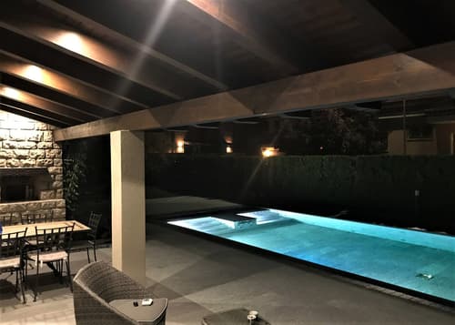 Esclusiva villa 5,5 locali con giardino e piscina
