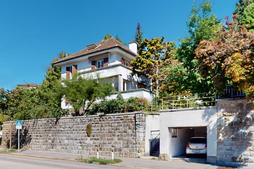 Belle maison des années 30 avec vue sur le lac au calme à Lausanne