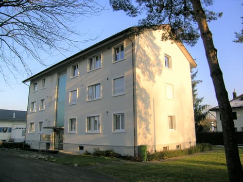 Geräumige 4 1/2-Zimmerwohnung in Niederönz