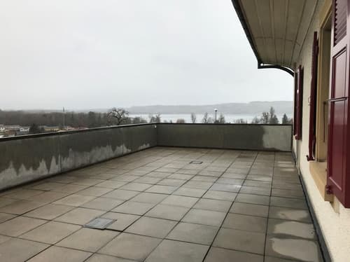 Appartement 4 pièce à louer à Faoug avec terrasse avec vue sur le lac