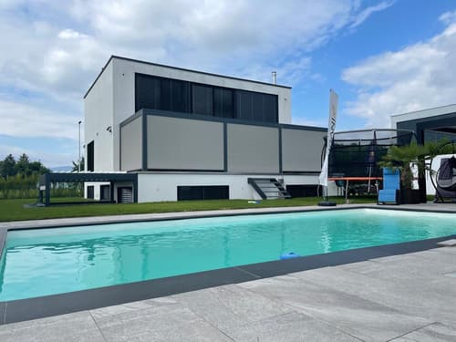 10-Zimmer Villa 280 m² mit Pool und separater Wohnung zu Verkaufen (1)