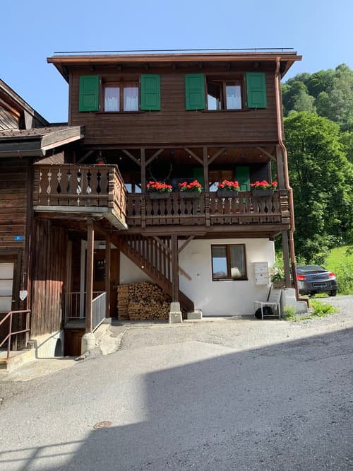 Gemütliche Wohnung in Klosters Dorf (1)