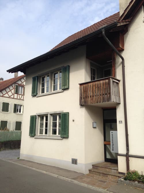 Frisch renovierte und ruhige 2.5 Zimmerwohnung in Neftenbach (reserviert)