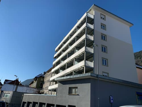 Appartement de 3 pièces avec balcon et ascenseur