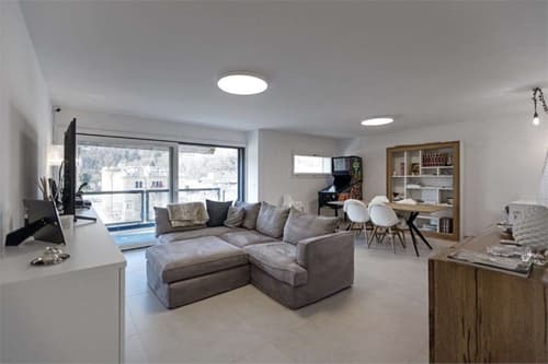 Moderno appartamento di 4,5 locali con terrazzo