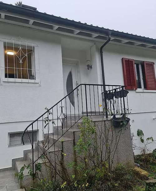 Einfamilienhaus (5.5 Zimmer) in Tecknau zur Vermietung