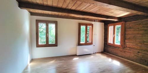 Gemütliche 4 Zimmer-Wohnung mit Balkon in Seelisberg