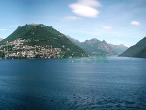 Bellissimo terreno con una spettacolare vista sulla baia di Lugano