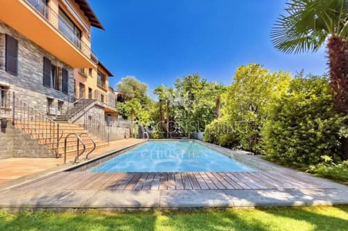 Mediterrane Villa im modernen Stil, weite Räume, grosser Garten & Aussenpool bei Locarno (1)