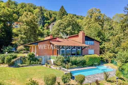 Lugano-Cademario: Villa zu verkaufen mit Aussicht auf zwei Arme des Luganersees, Aussenschwimmbad & Privatsphäre (1)