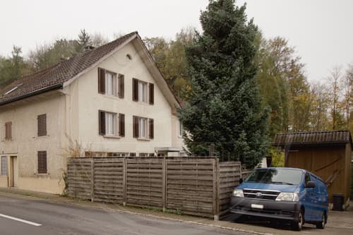 4.5 Zimmer Einfamilienhaus mit Charme in Waltenschwil für das kleine Budget (1)