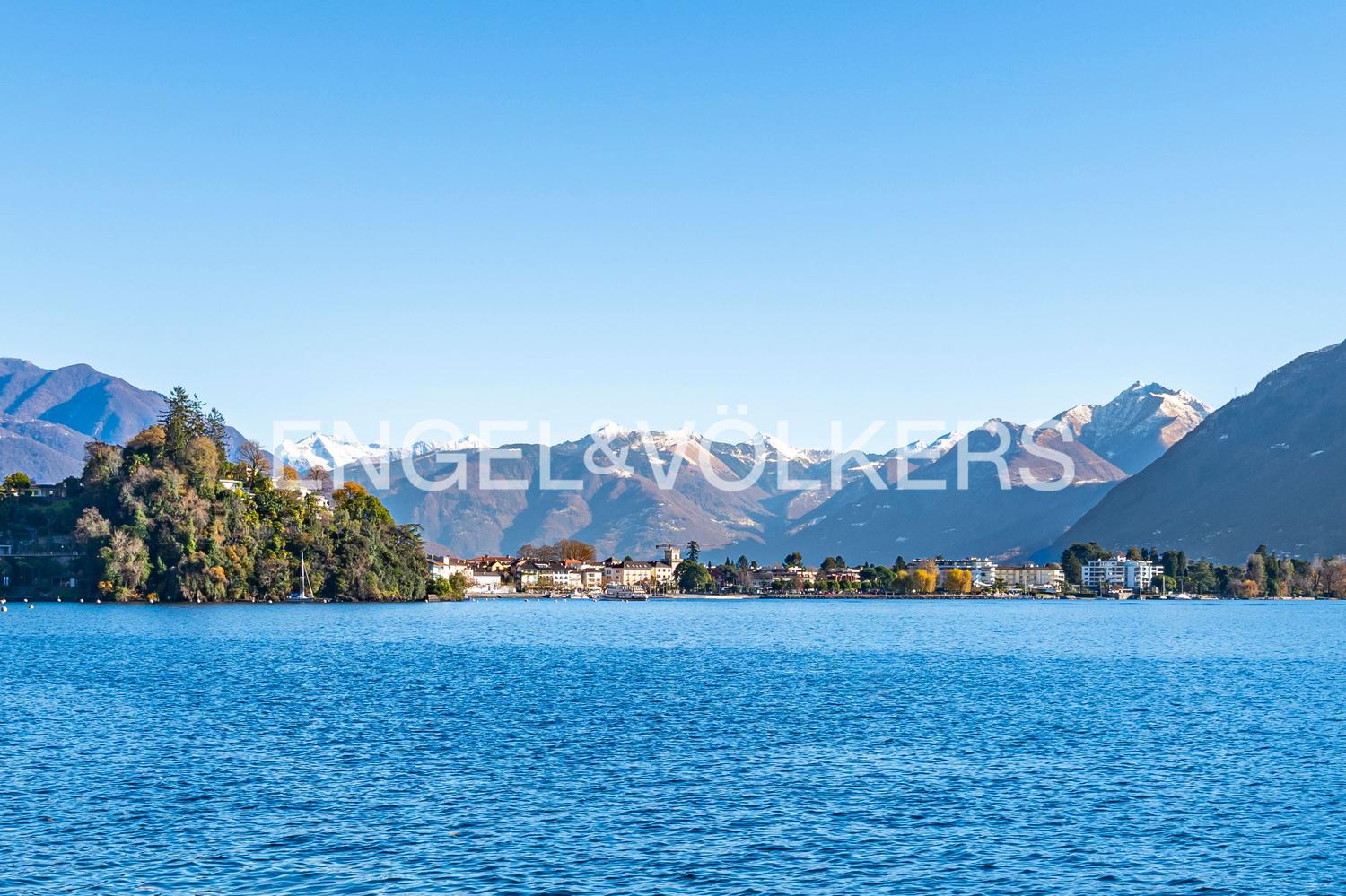 Quando il lago è davanti alla porta di casa (114)