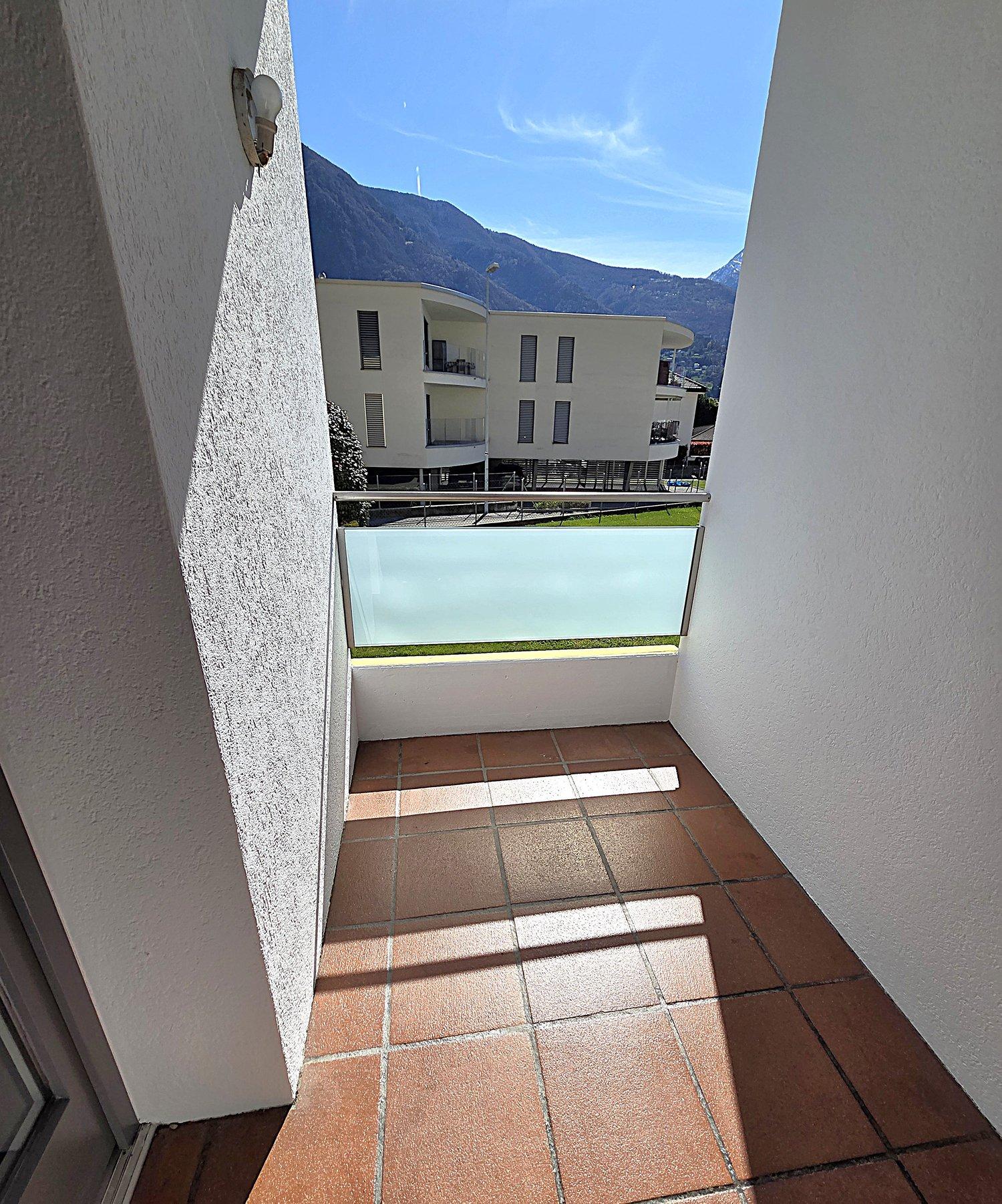 Ampio appartamento 2.5 locali a Carasso